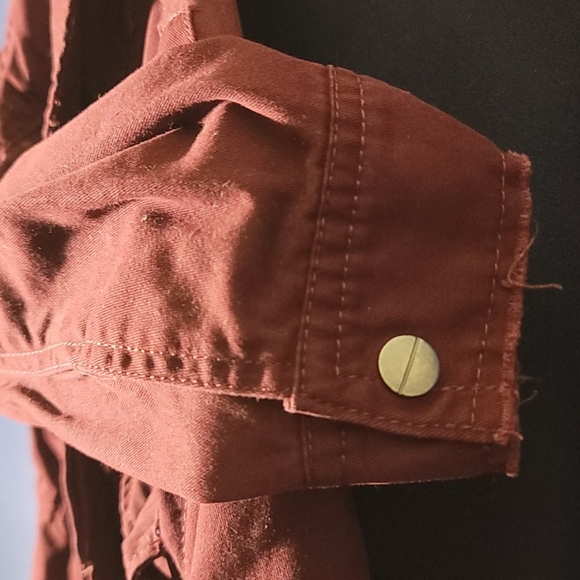 Jacket - Picture 5 of 6